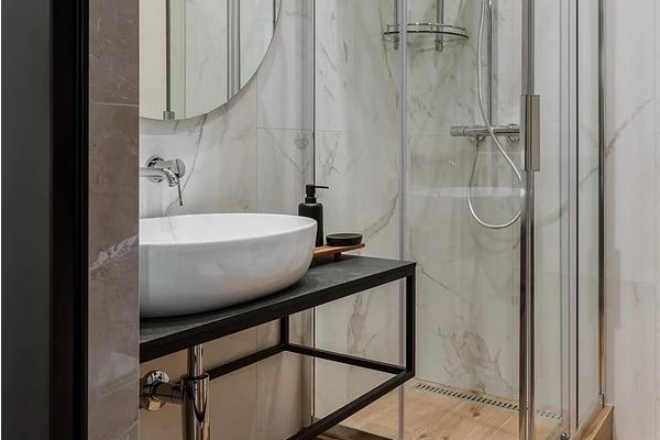 衛(wèi)生間裝修效果圖-保駕護(hù)航裝修網(wǎng)