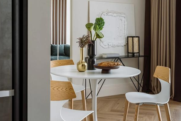 餐廳裝修效果圖-保駕護(hù)航裝修網(wǎng)