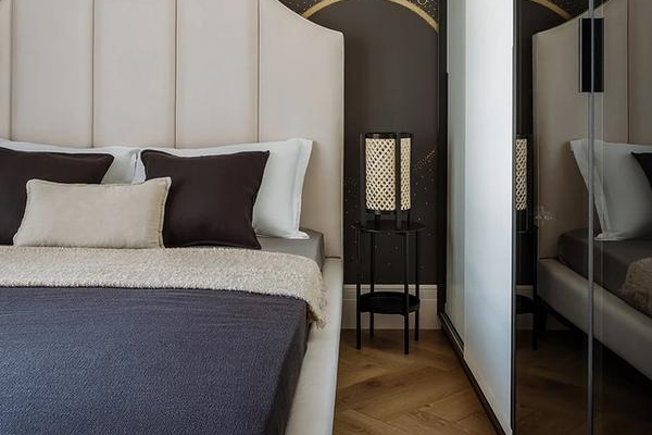 臥室裝修效果圖-保駕護(hù)航裝修網(wǎng)