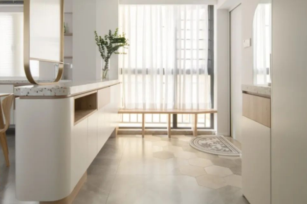 玄關(guān)裝修效果圖-保駕護航裝修網(wǎng)