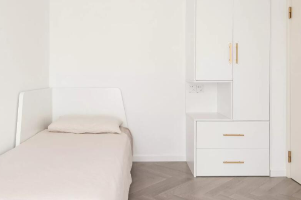 次臥室裝修效果圖-保駕護(hù)航裝修網(wǎng)