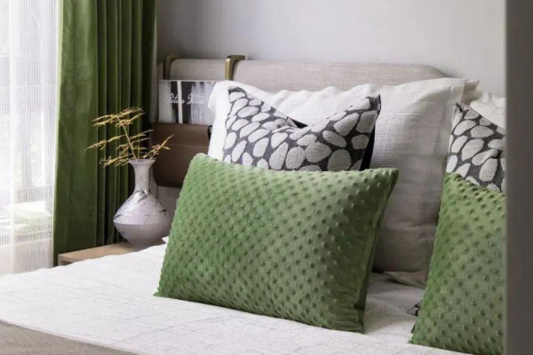 次臥裝修效果圖-保駕護航裝修網(wǎng)