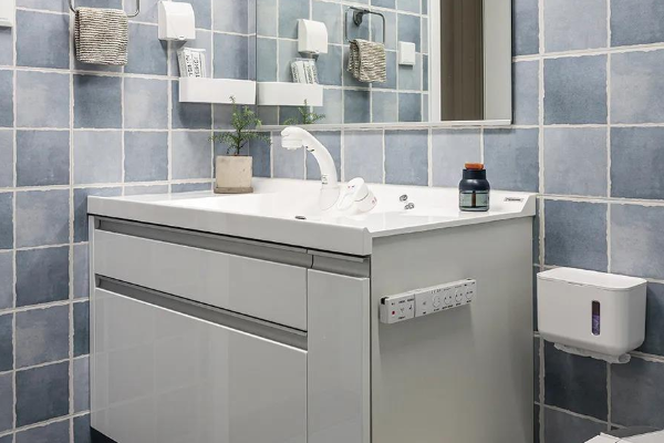 衛(wèi)生間裝修效果圖-保駕護航裝修網(wǎng)