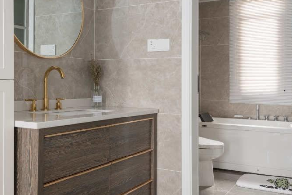 主衛(wèi)裝修效果圖-保駕護航裝修網(wǎng)